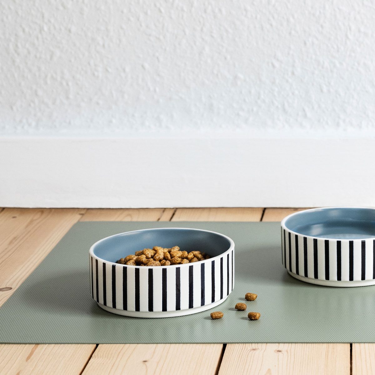 Kedi/Köpek Mama Kabı, Çok Renkli, 11 cm – 2. görsel