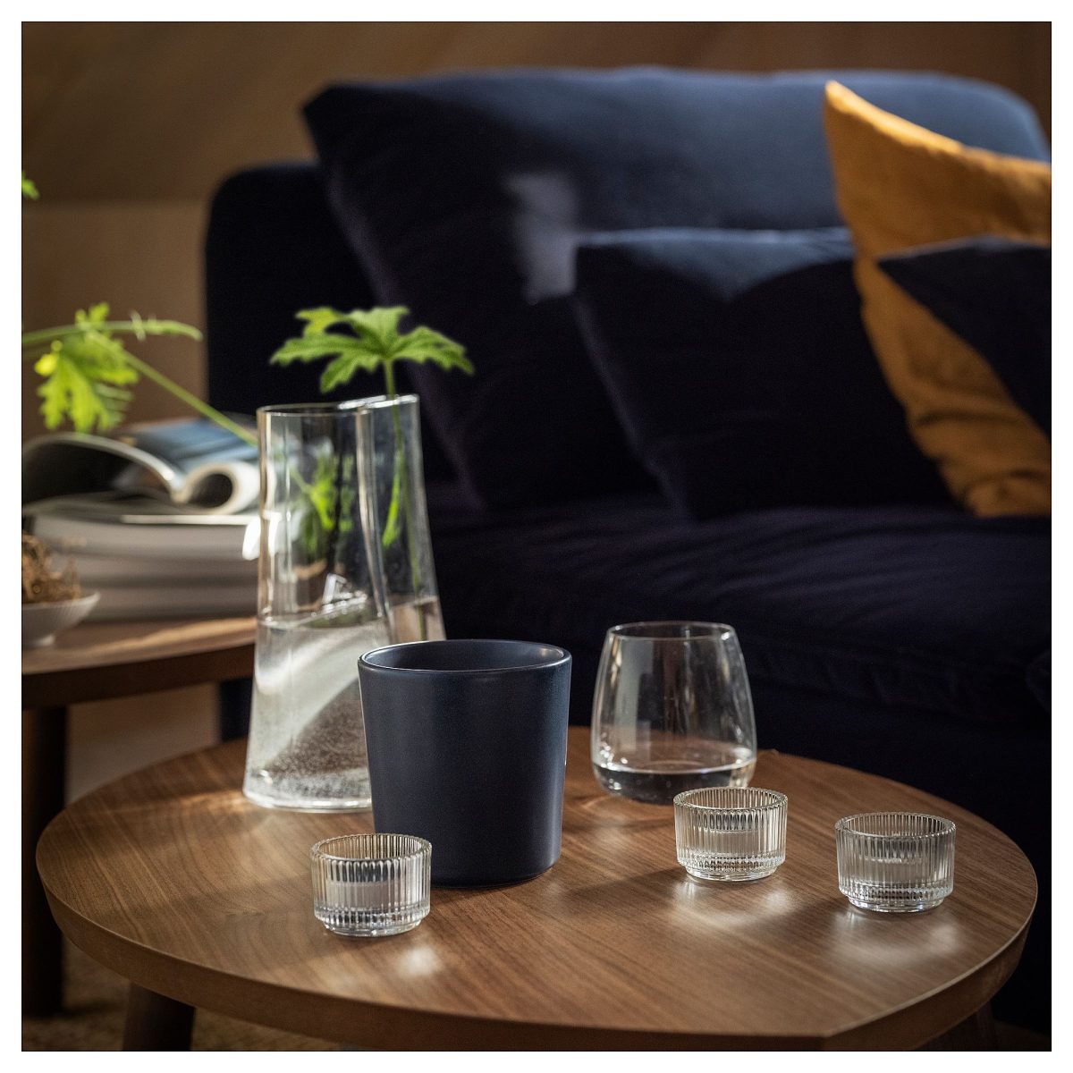 Kokulu Tealight Mum, Siyah-Turkuaz, 3.5 saat, Güve Otu ve Sardunya – 2. görsel