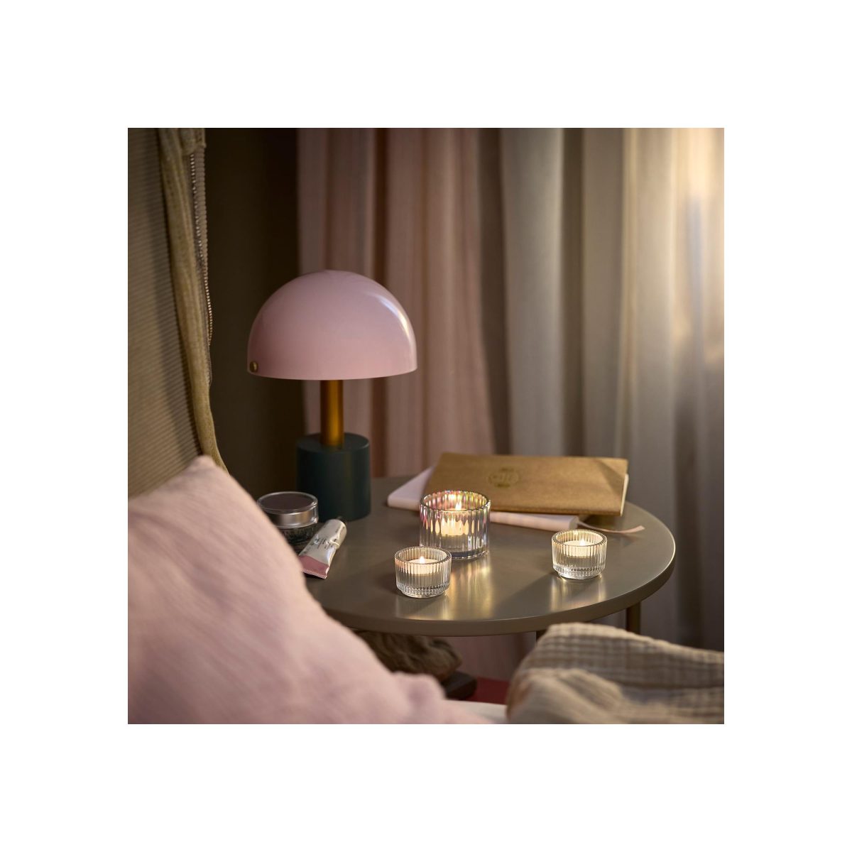 Kokulu Tealight Mum, Uçuk Pembe, 3.5 saat, Pembe Çiçekler – 2. görsel