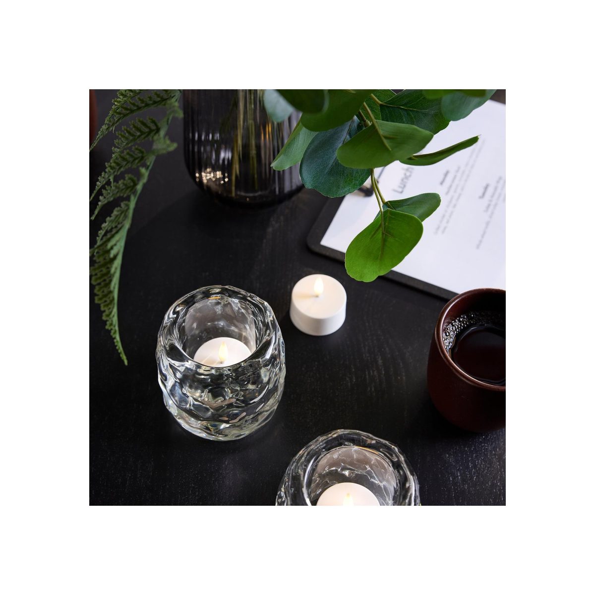 LED'li Tealight Mum, Beyaz, Şarj Tepsili – 2. görsel
