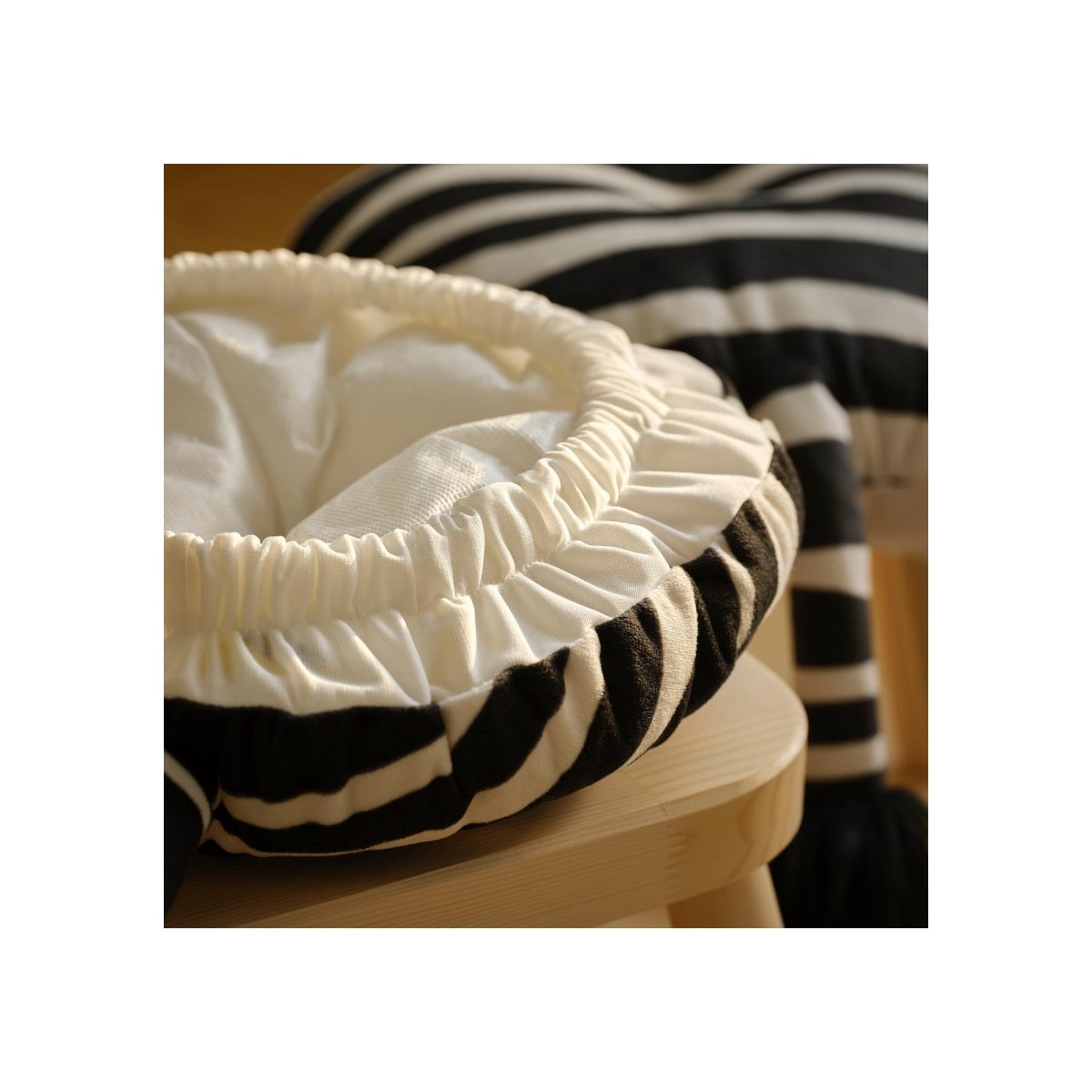 Minder, Siyah-Beyaz, 38 cm – 4. görsel