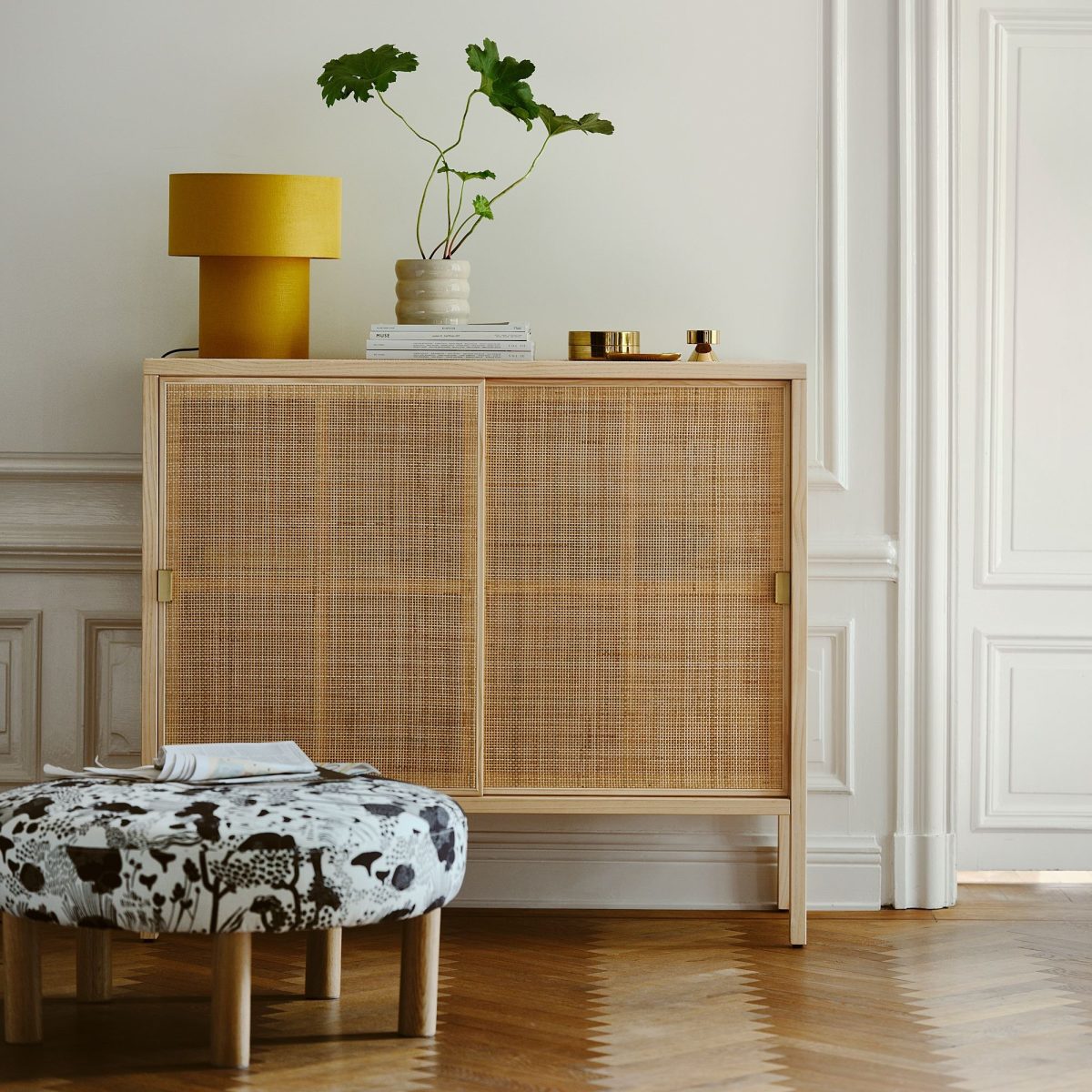 Sürgü Kapaklı Dolap, Rattan-Çam, 125x47x110 cm – 2. görsel