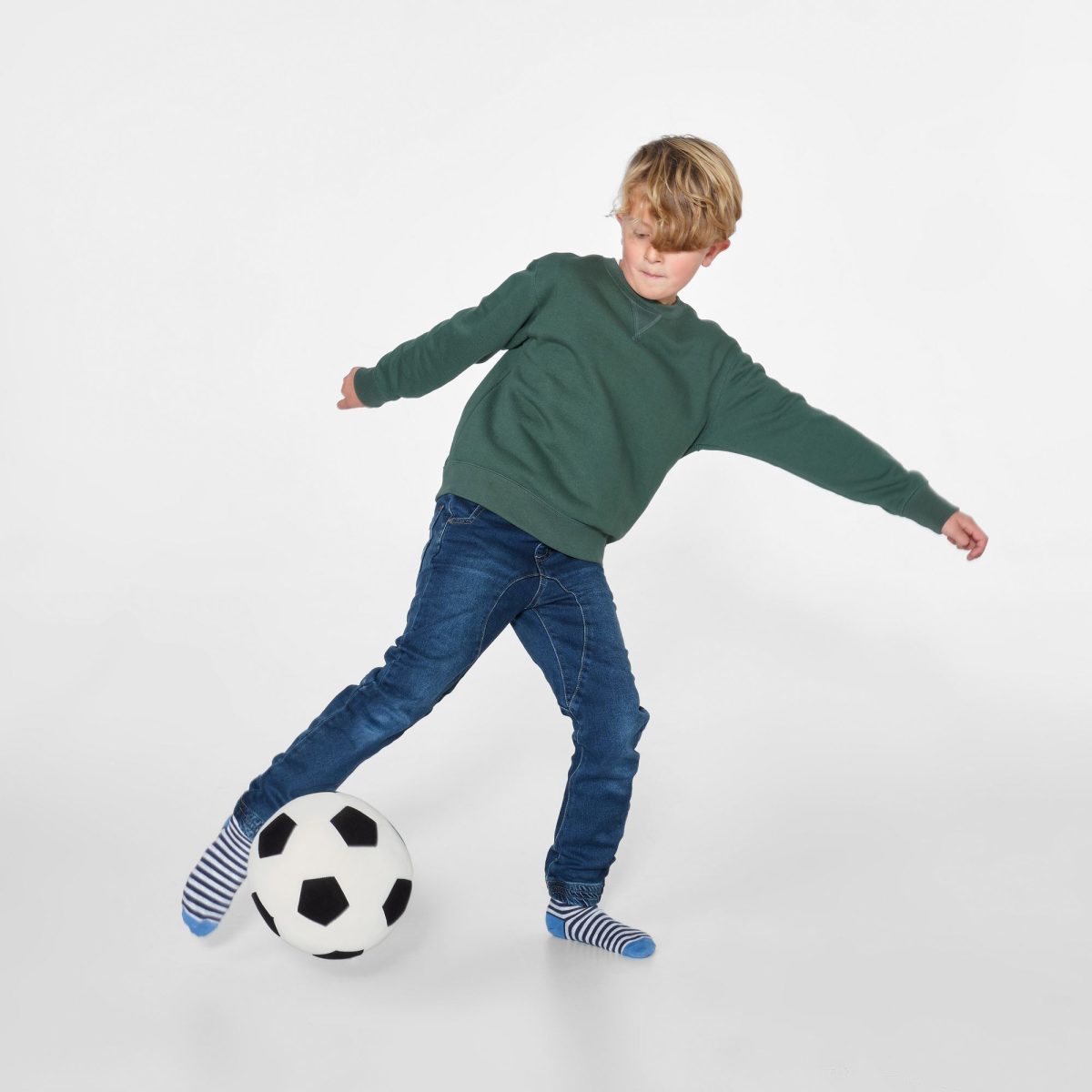 Yumuşak Oyuncak Top, Siyah-Beyaz, Futbol – 3. görsel